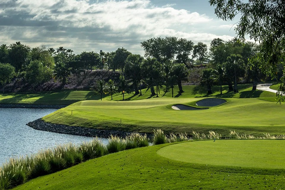 amata-spring-country-club-11