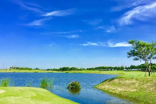bangsai_country_club_water-hazard
