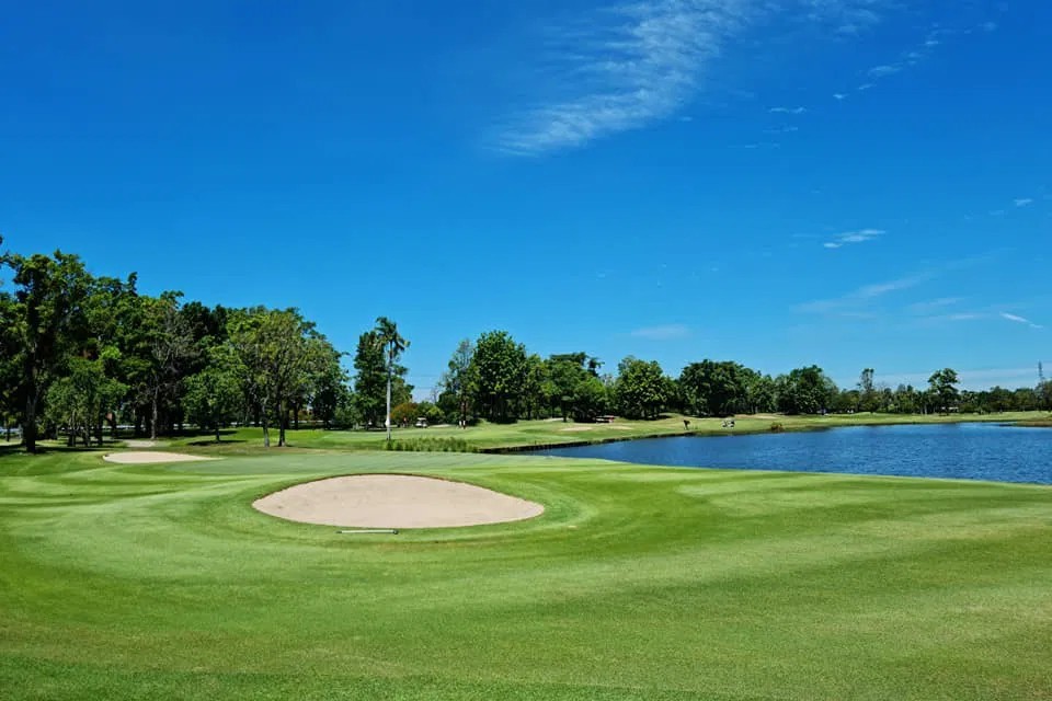flora-ville-greenside-bunker