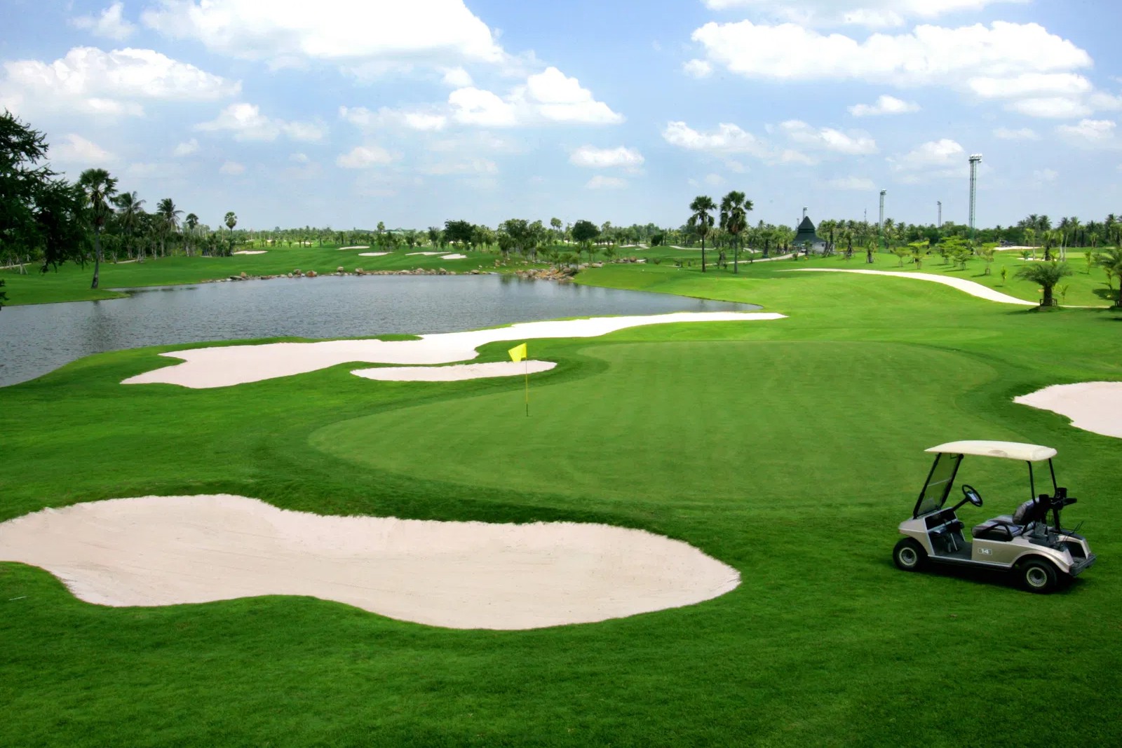 suwan-green-bunker-cart